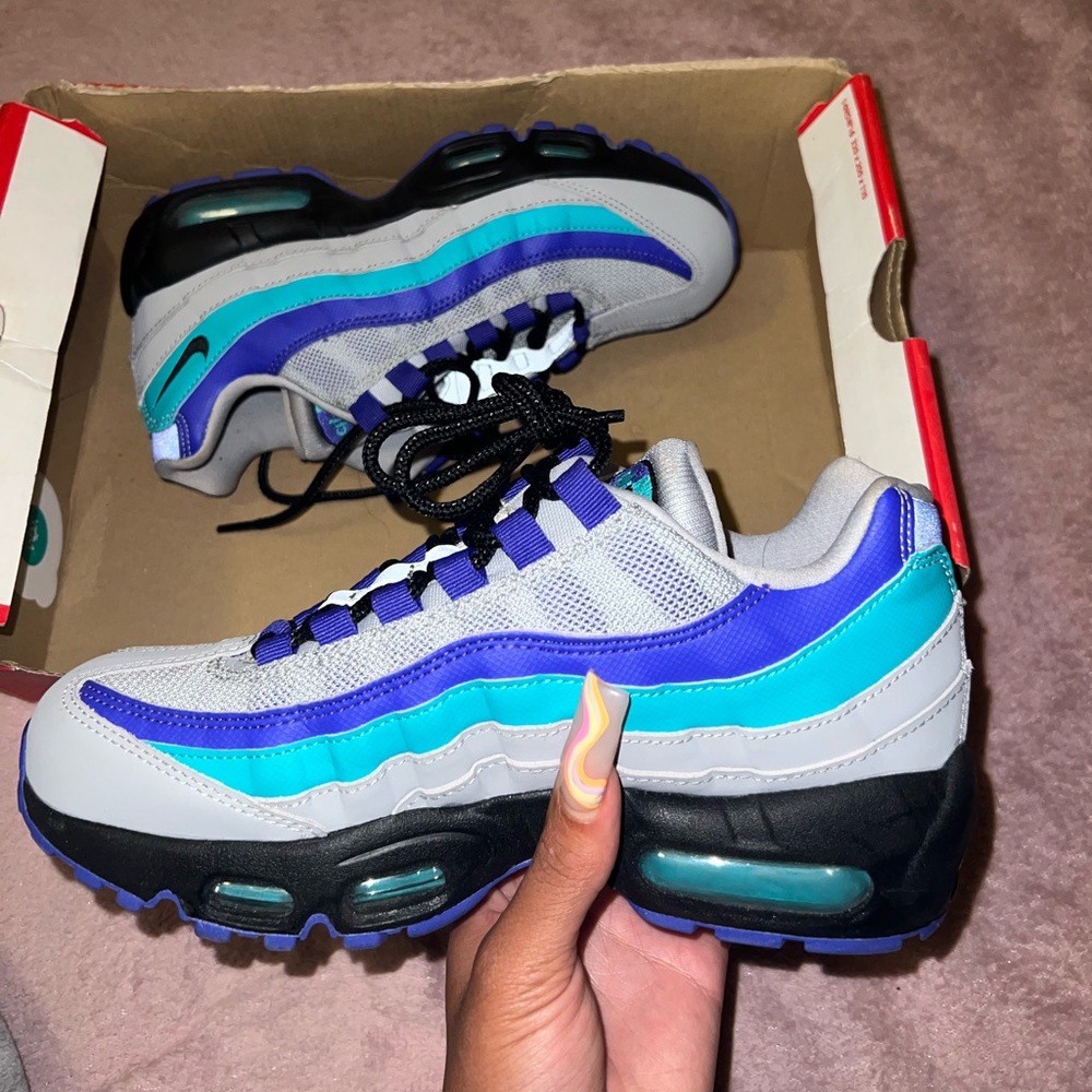 Nike Air Max 95 Wolf Grey Grape